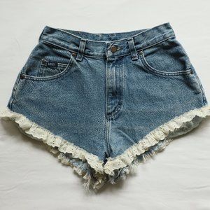 💥 SALE! 90’s VTG Lace Lee Cut Off Shorts